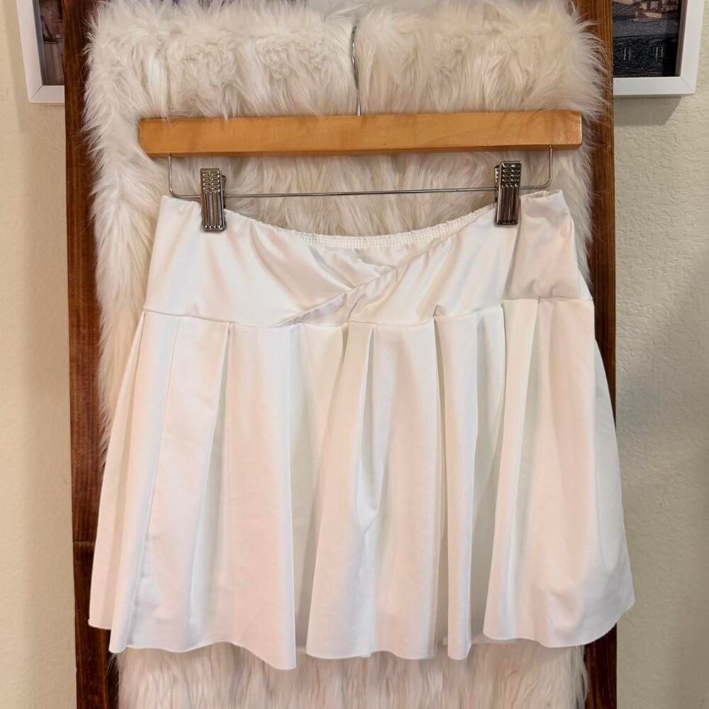 Shein Women's White Skirt